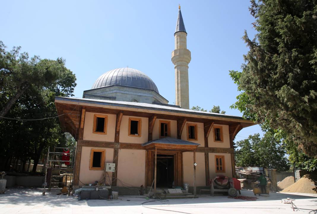 5 asırlık Hersekzade Ahmet Paşa Camisi için aranan ‘Keşan taşı’ 3 yıl sonra bulundu. Adı ‘Evliya Çelebi'nin Seyahatnamesi'nde geçiyor 22
